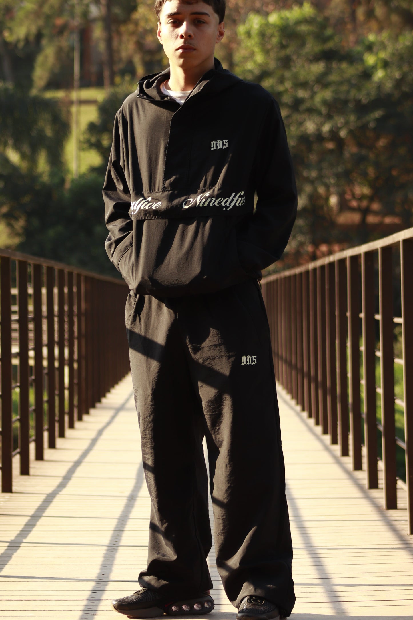 ALL BLACK PANTS