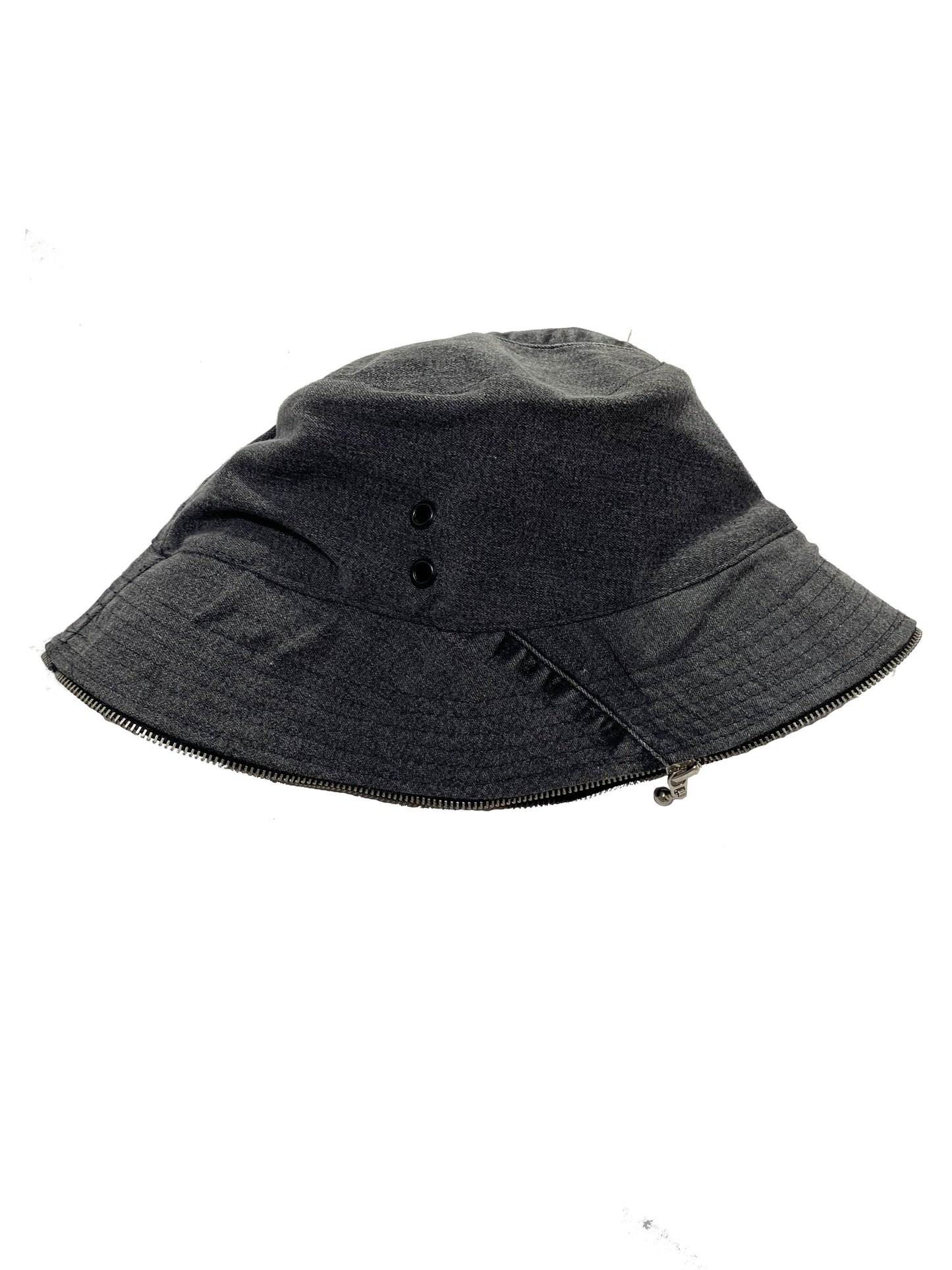 9D5-03 GRAY JEANS BUCKET (JULIA GOMES)