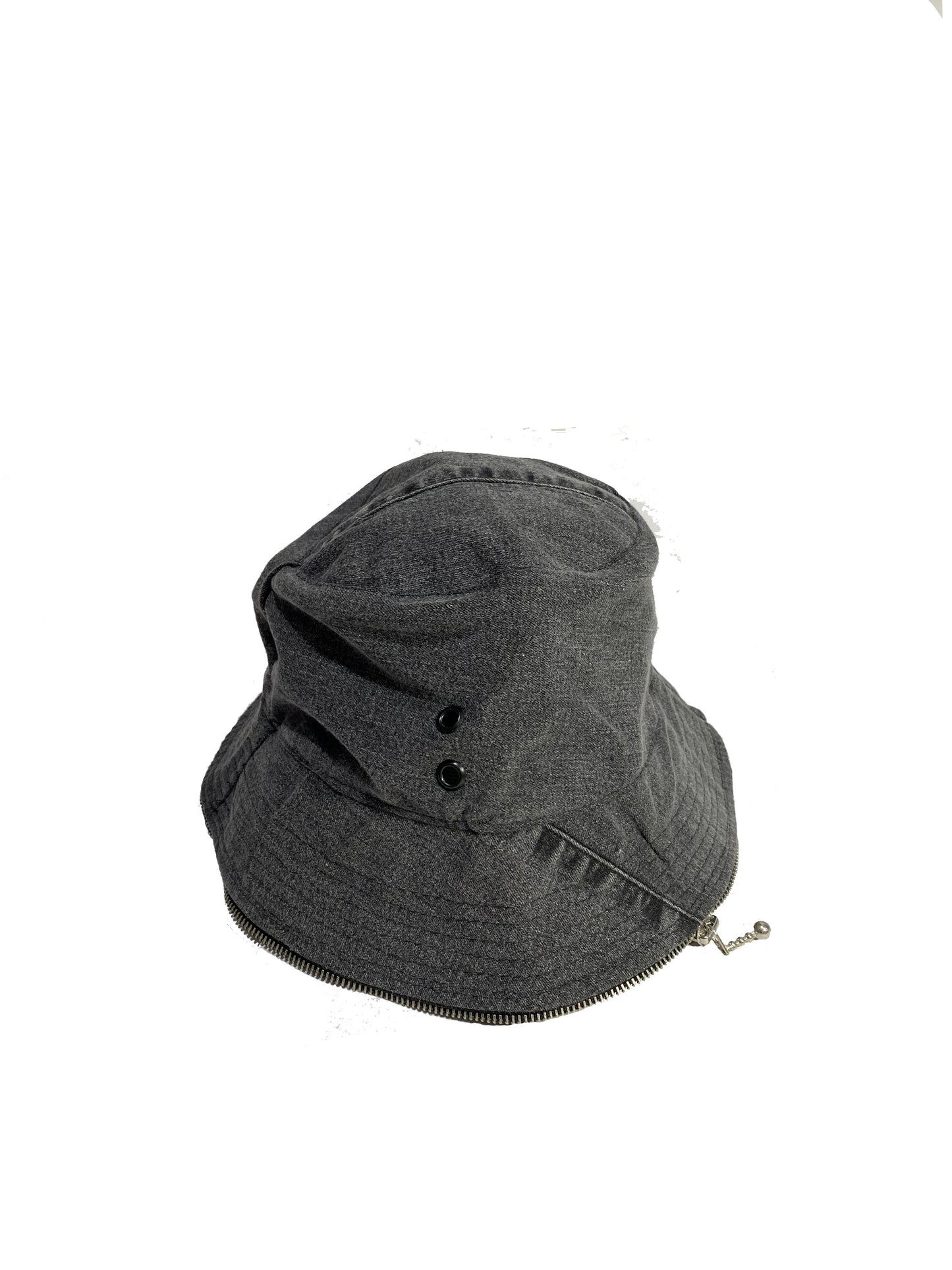9D5-03 GRAY JEANS BUCKET (JULIA GOMES)